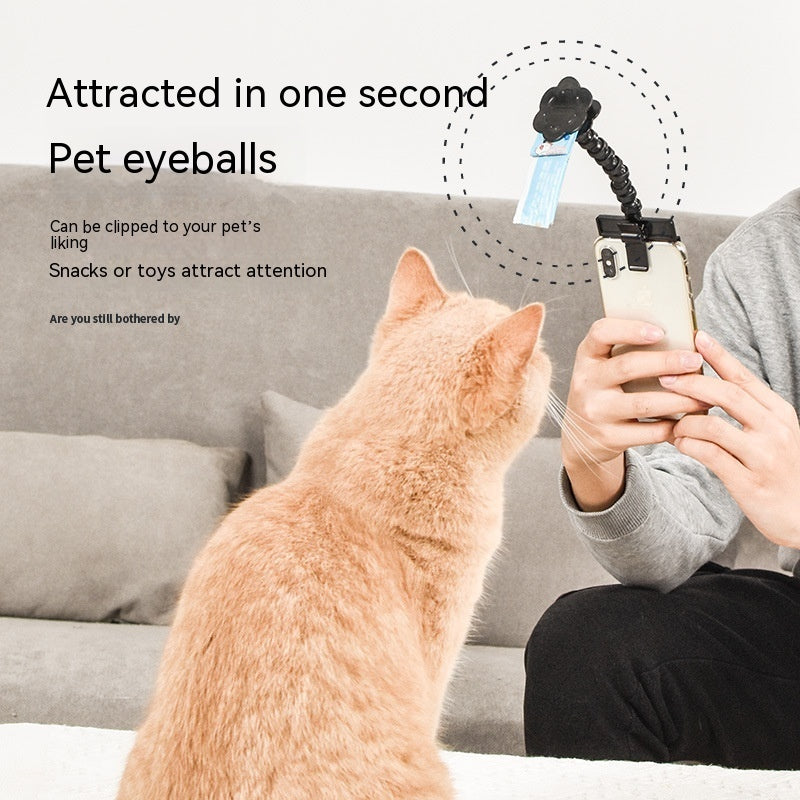 Pet selfie trick Tool